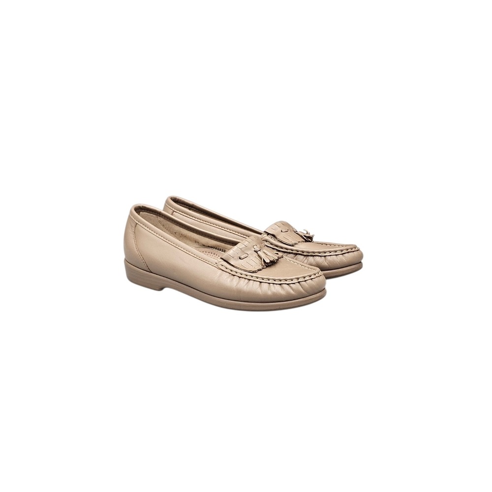 SAS Womens Size 8.5 W Wide EUC Tan Leather Kiltie Tassel Loafers Flats Mocassins